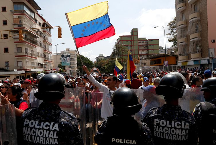 venezuela politics manifestantes